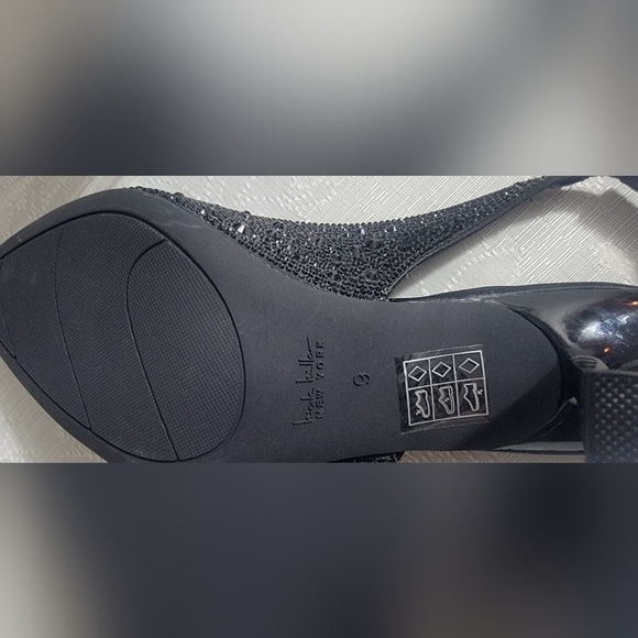 Elegant Black Women's Slingback Heels - Picture 9 of 10